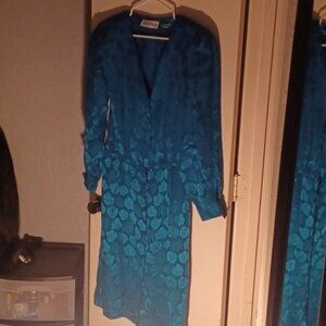 12 ALBERT NIPON DRESS